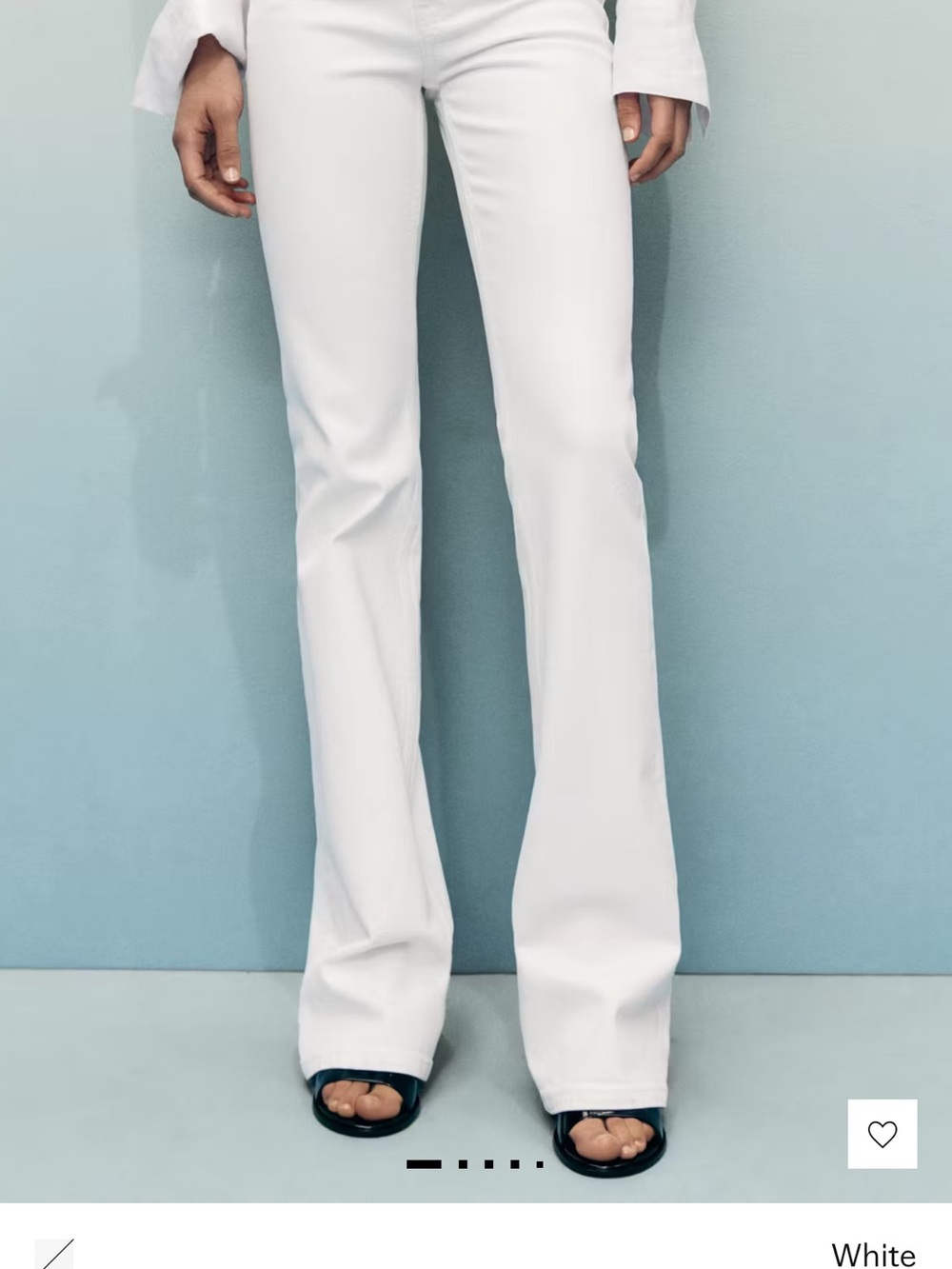 Mango NWT Fiona Flared Mid-Rise Jeans